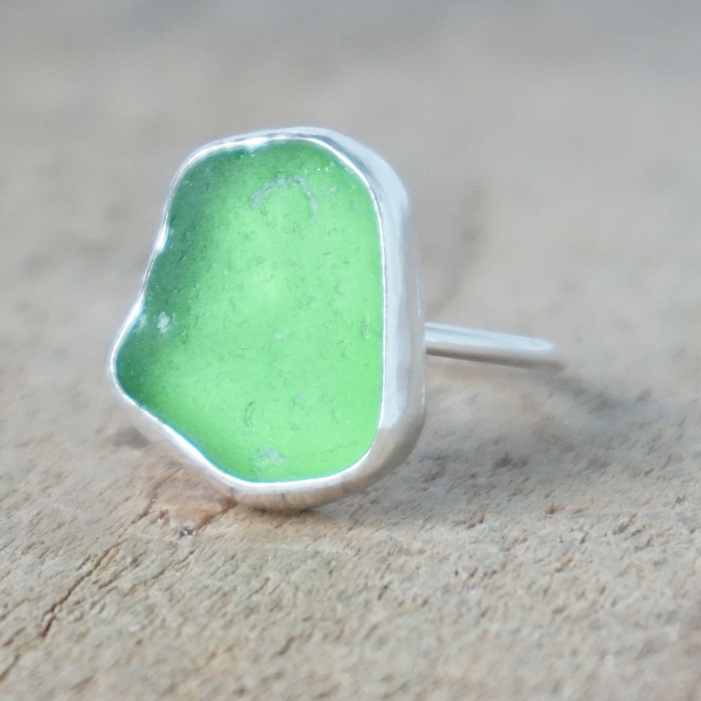 Size 8 Kelly Green Sea Glass Stacking Ring