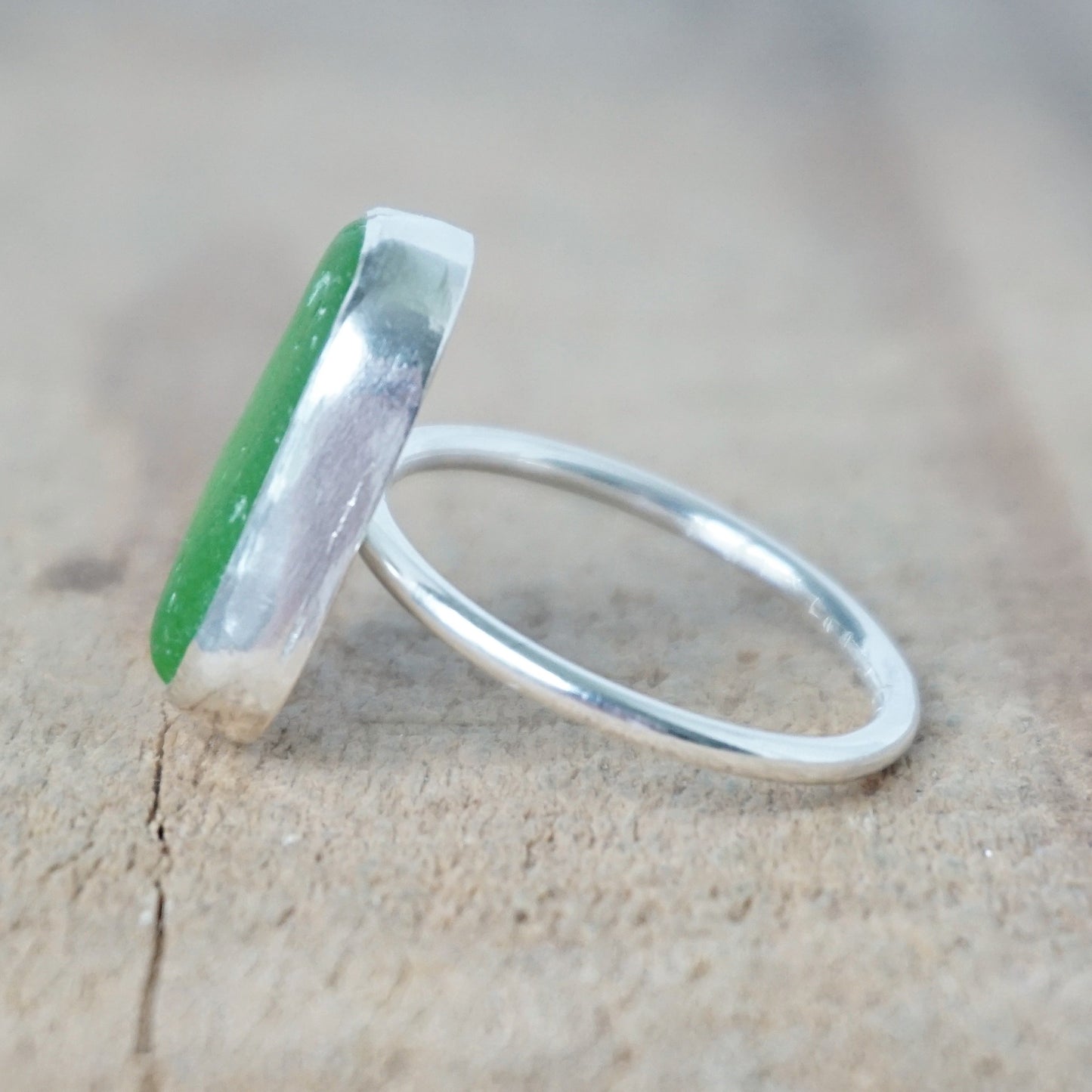 Size 8 Kelly Green Sea Glass Stacking Ring