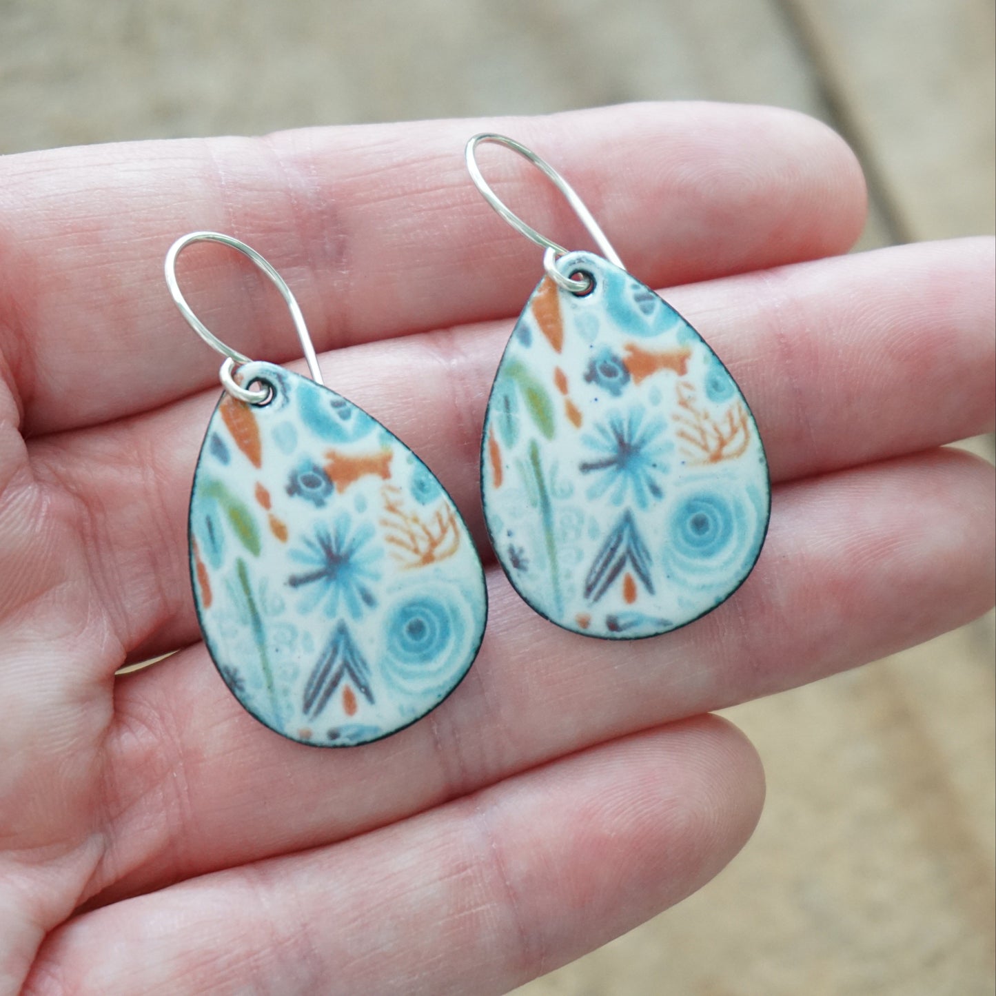 Retro Polynesian Print Enamel Teardrop Earrings