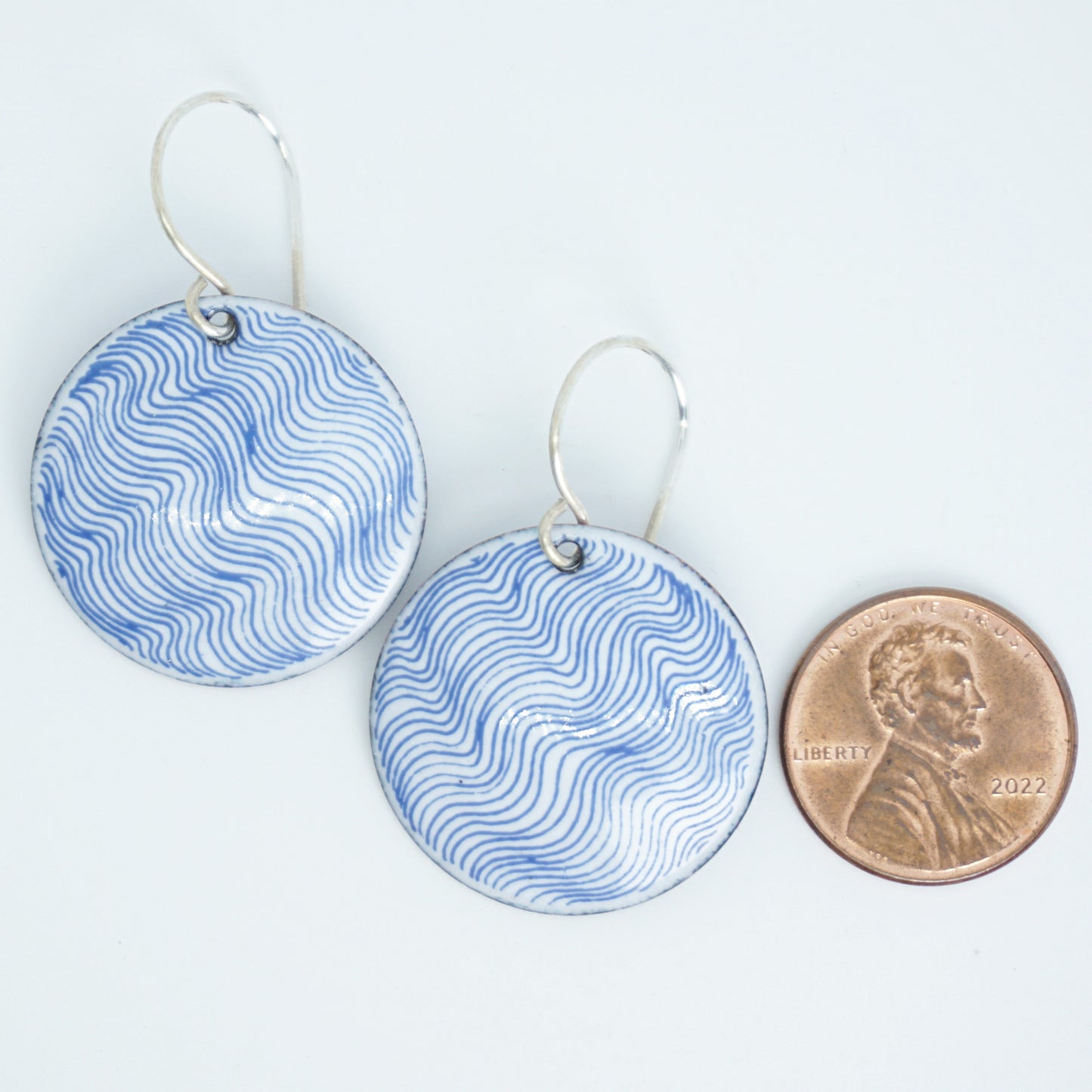Blue Wavy Line Accents on Light Periwinkle Enamel Disc Earrings