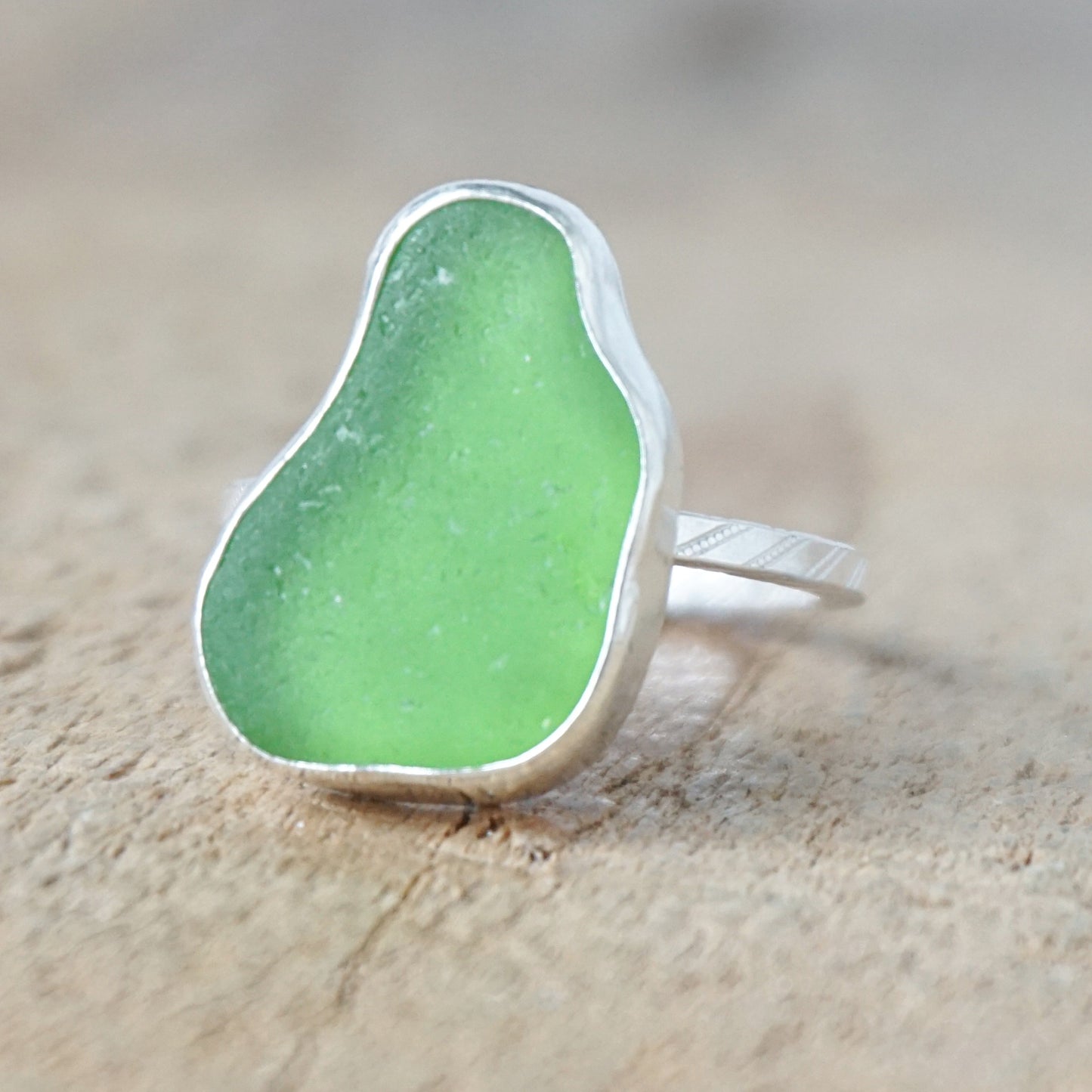 Size 7 1/2 Kelly Green Sea Glass Stacking Ring