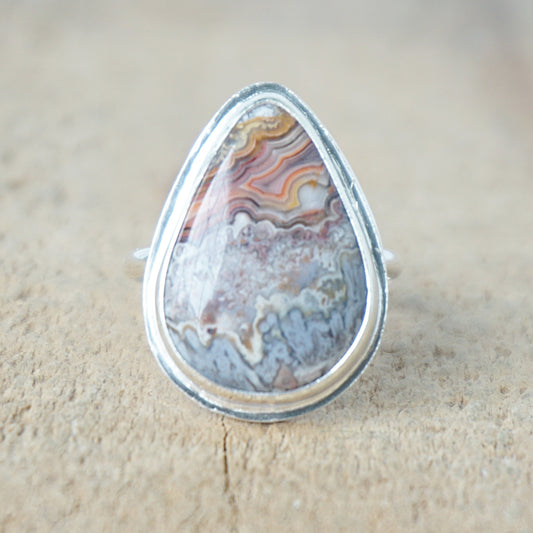 Size 8 1/2 Crazy Lace Agate Statement Ring