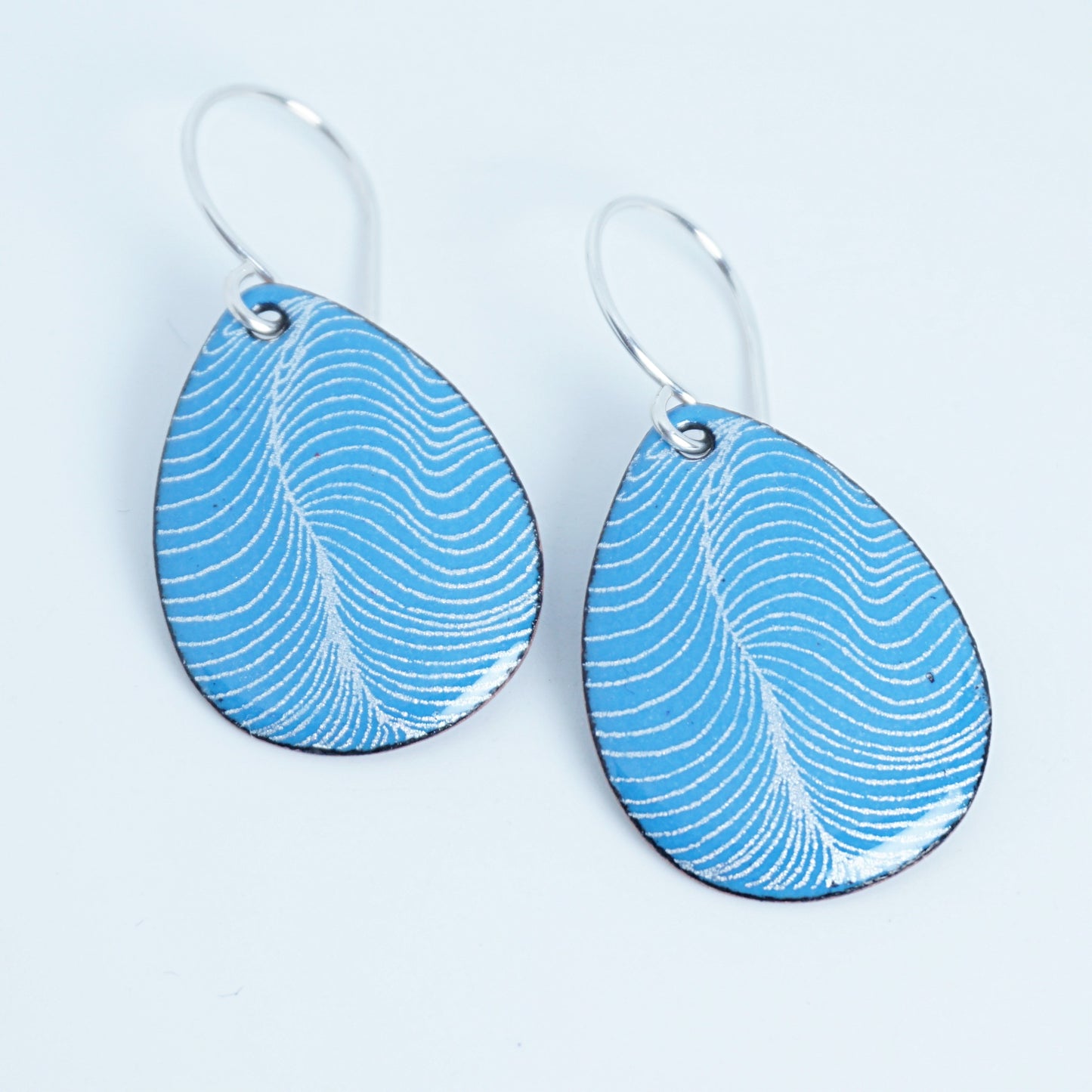 White Line Accents on Aqua Blue Enamel Teardrop Earrings