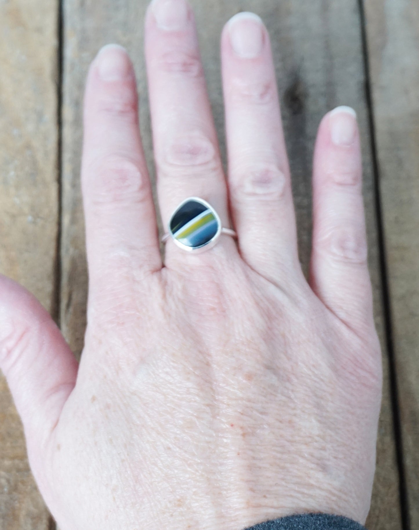 Size 8 1/2 Surfite Stacking Ring