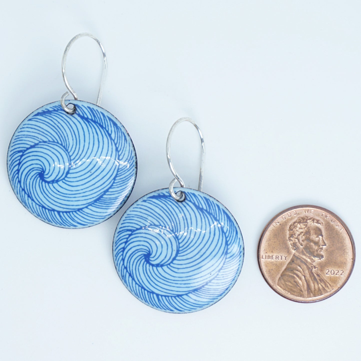 Blue Swirl Accents on Light Periwinkle Enamel Disc Earrings