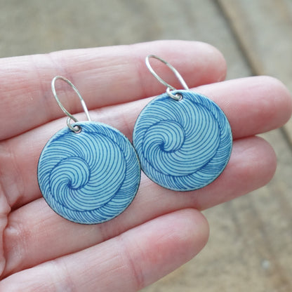 Blue Swirl Accents on Light Periwinkle Enamel Disc Earrings