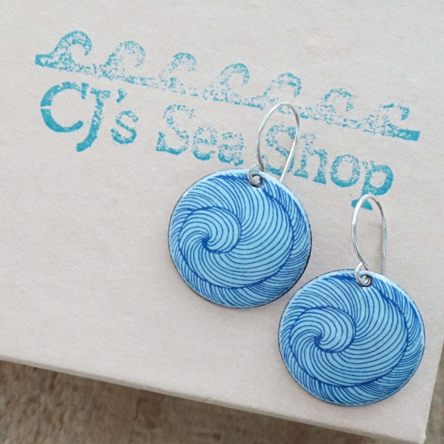 Blue Swirl Accents on Light Periwinkle Enamel Disc Earrings