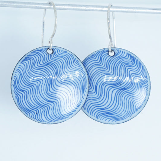 Blue Wavy Line Accents on Light Periwinkle Enamel Disc Earrings
