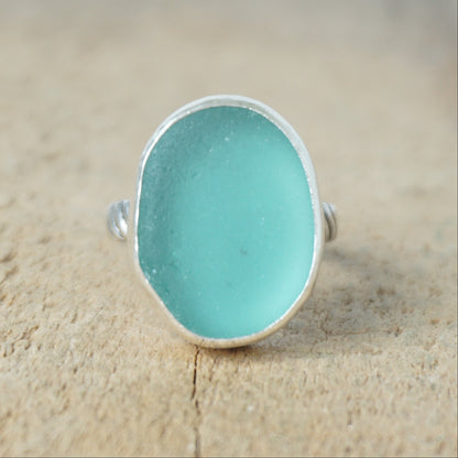 Size 8 1/2 Teal Blue Green Sea Glass Statement Ring