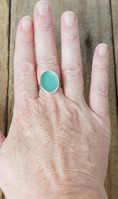 Size 8 1/2 Teal Blue Green Sea Glass Statement Ring