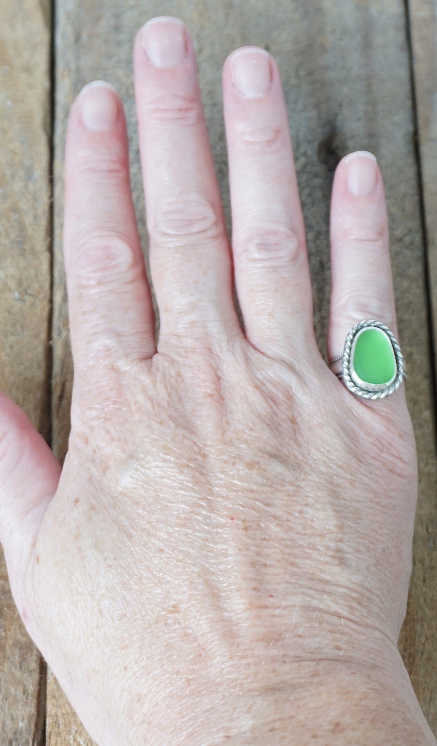 Size 6 Kelly Green Sea Glass Statement Ring