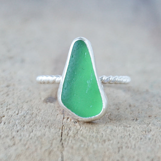 Size 9 1/4 Kelly Green Sea Glass Stacking Ring