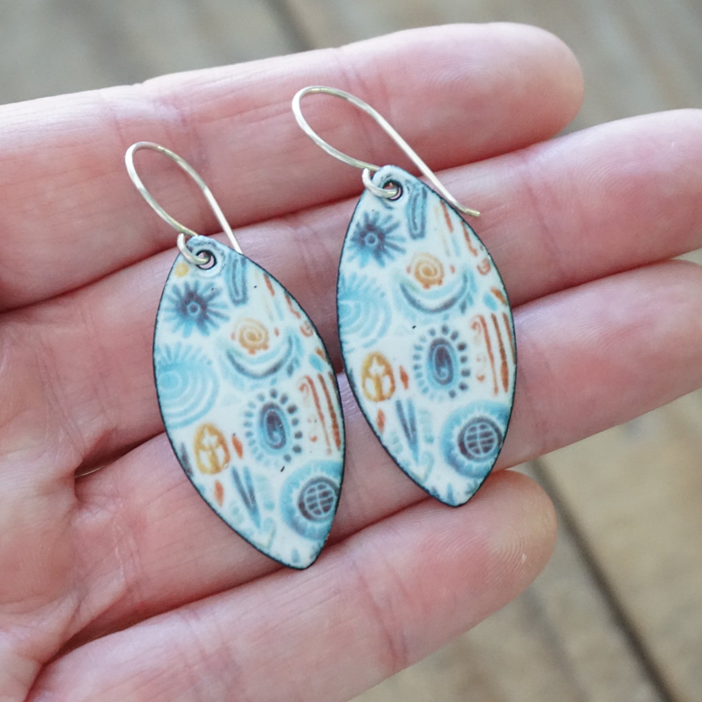 Retro Polynesian Print Enamel Marquis Earrings