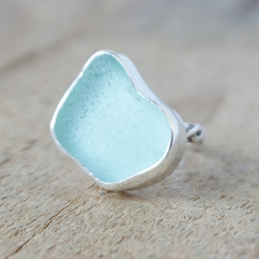 Size 6 1/2 Seafoam Green Sea Glass Statement Ring