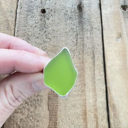 Size 8 1/4 Lime Green Sea Glass Ring